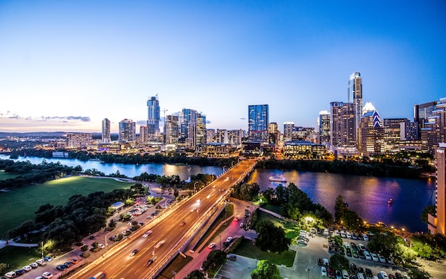 How to Sell or Buy Items in Austin, Texas