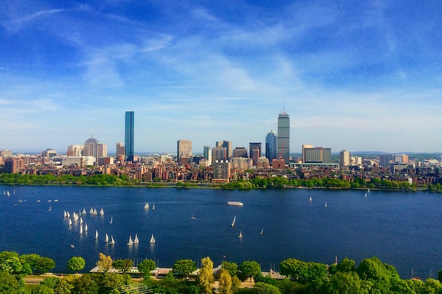 How to Sell and Buy Used products in Boston Massachusetts